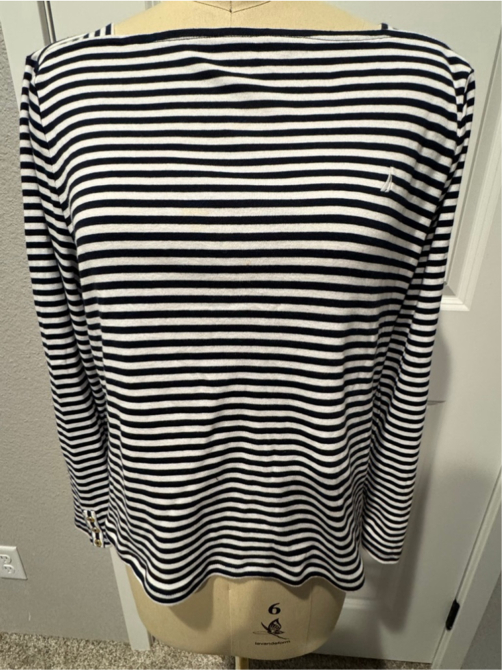 Women's Nautica Jeans Petite L Boat neck Navy White Striped Long Sleeve Tee